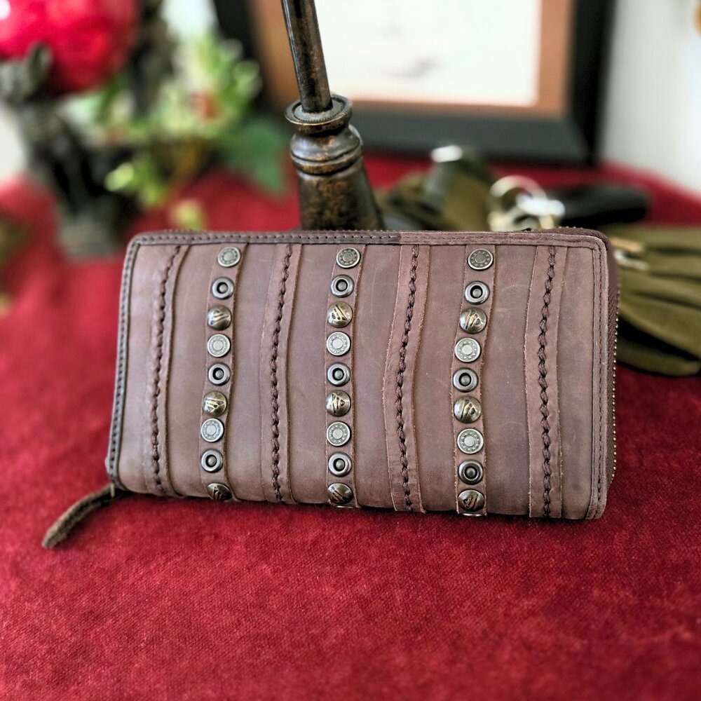 Harbour 2nd Soft Leather Zip-Around Wallet Distressed Studded Embellished, NICE! - Picture 8 of 16